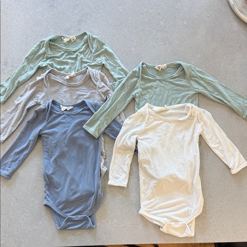 5 pack Kyte Baby long sleeve bodysuit bundle size 6-12